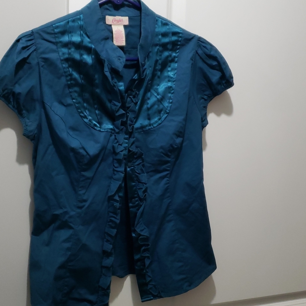 ⭐New Listing⭐ Candies dressy top